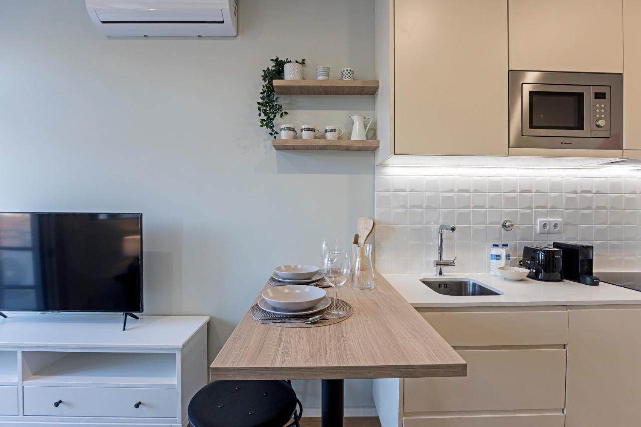 31 Janeiro 157 - Charming 1Br Flat W/ Ac & Balcony By Lovelystay Porto Eksteriør billede