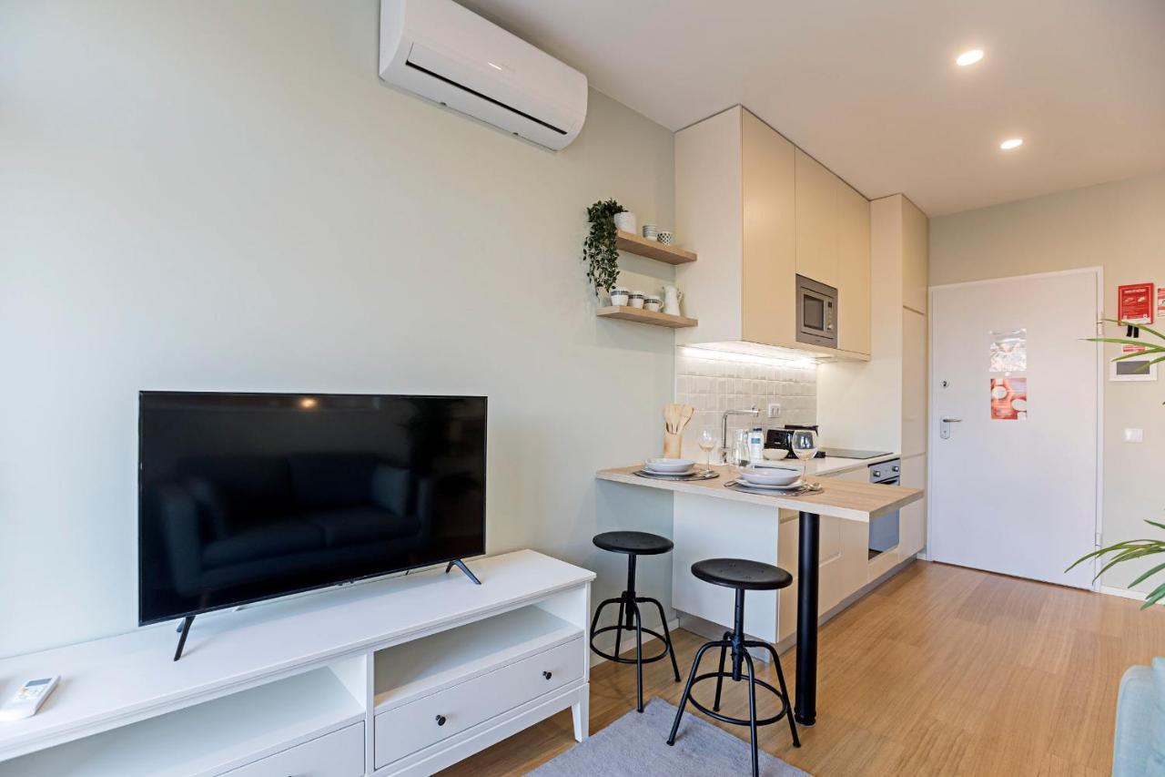 31 Janeiro 157 - Charming 1Br Flat W/ Ac & Balcony By Lovelystay Porto Eksteriør billede
